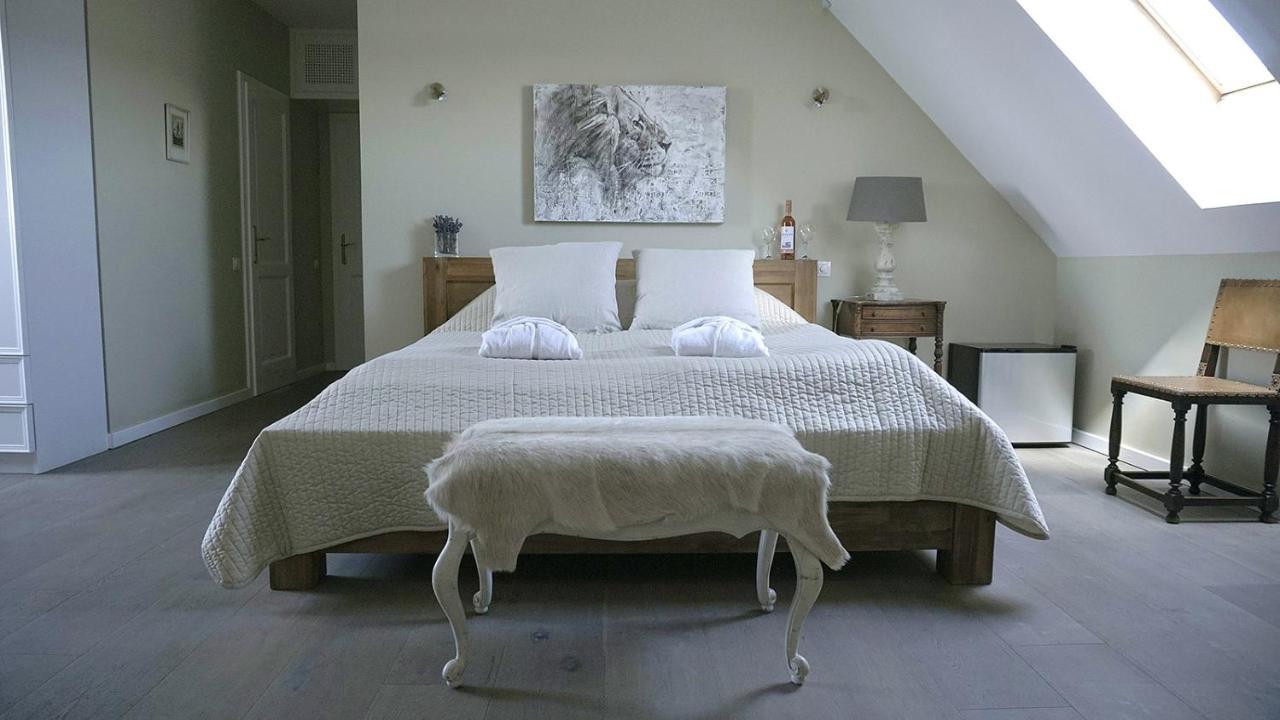 Liszkay Borkuria Hotel Monoszlo Buitenkant foto