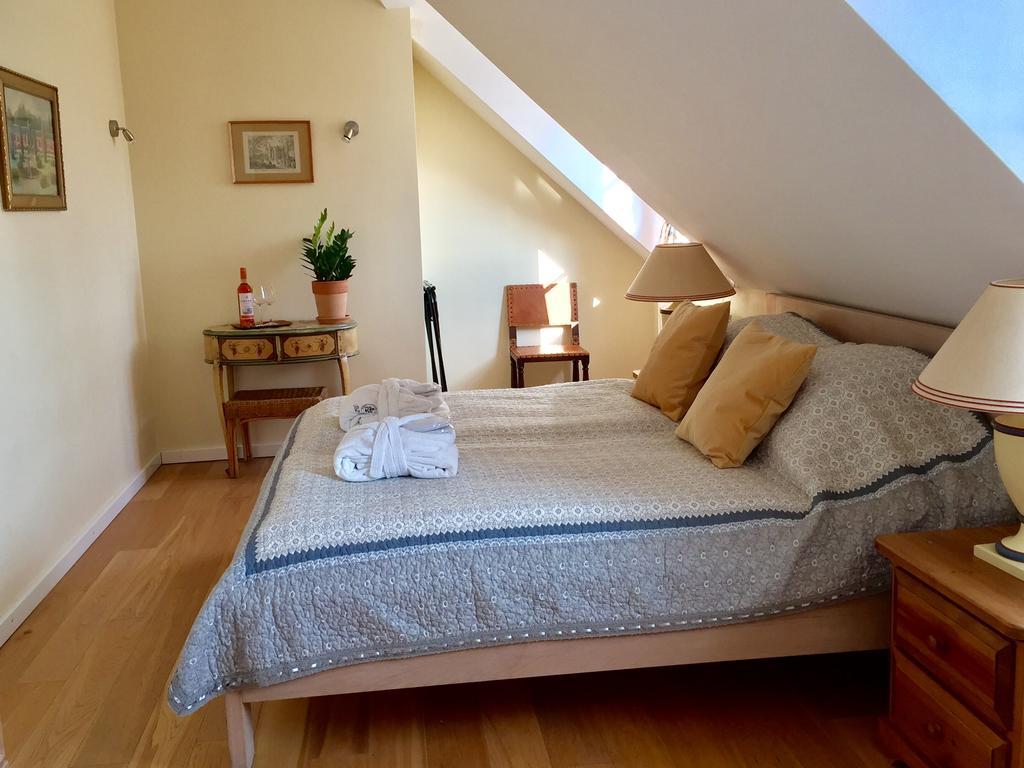Liszkay Borkuria Hotel Monoszlo Buitenkant foto