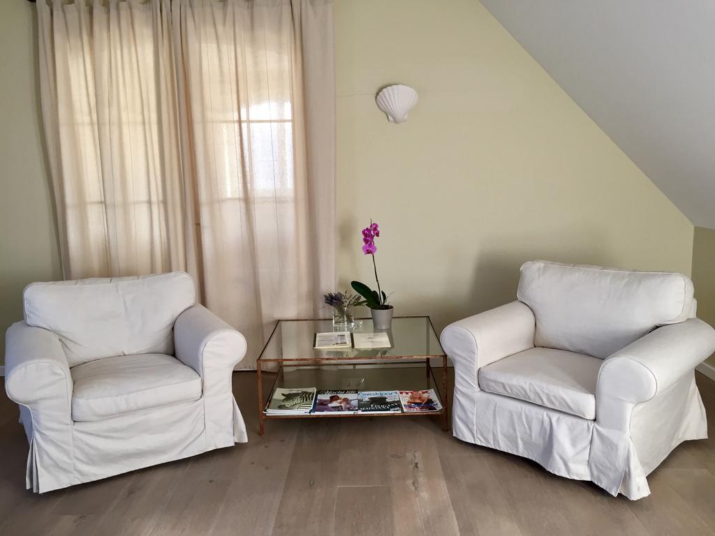 Liszkay Borkuria Hotel Monoszlo Buitenkant foto