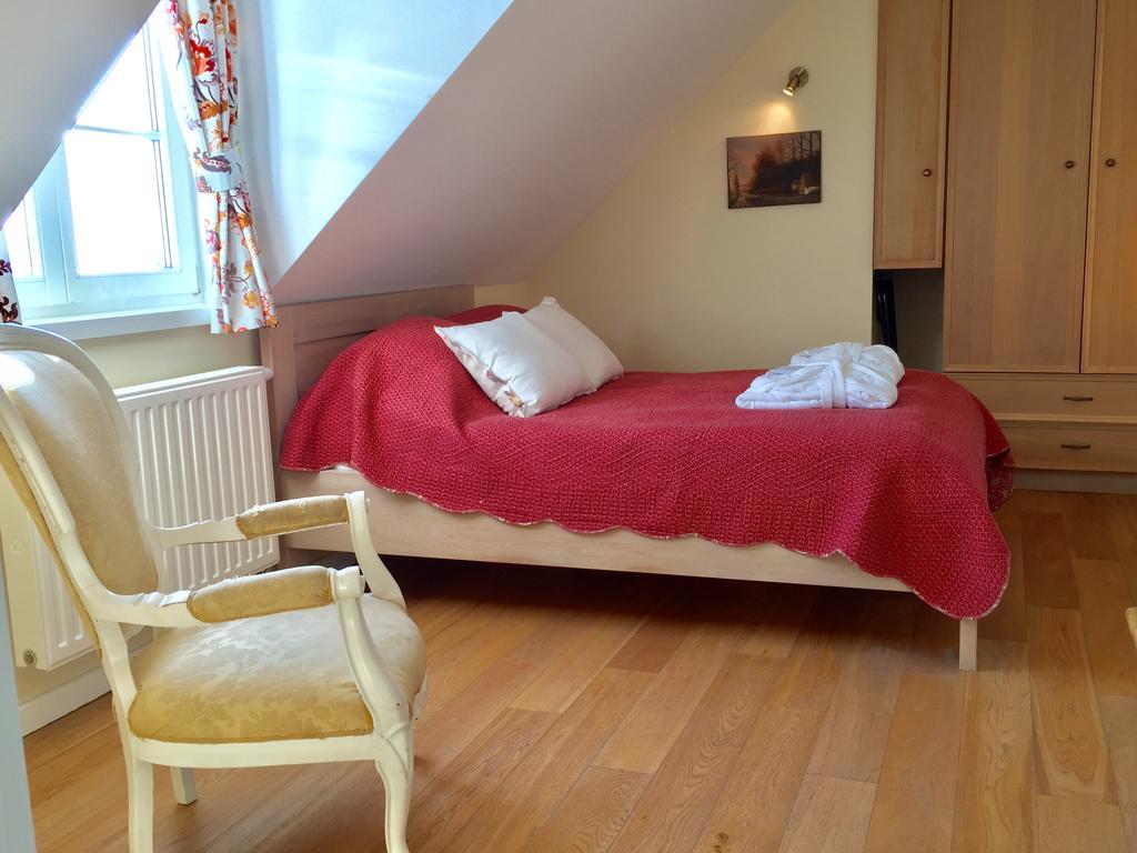 Liszkay Borkuria Hotel Monoszlo Buitenkant foto